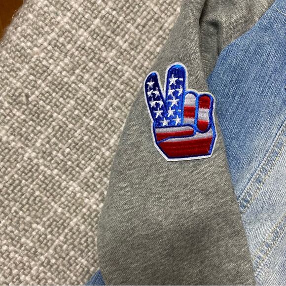 Vigoss Girl's Hooded Jean Denim Jacket Patches sz 12 - Picture 2 of 6